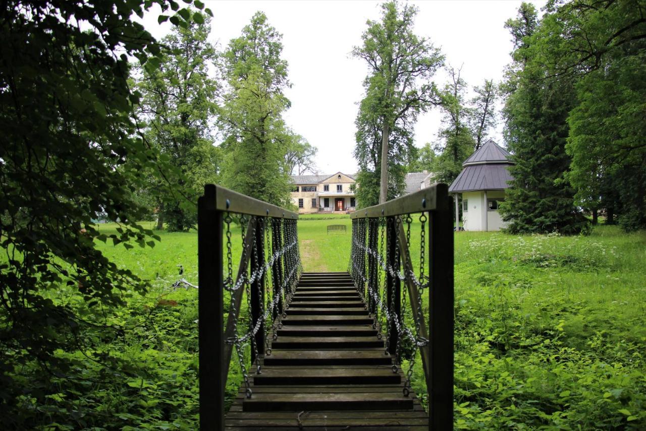 Hotel Blankenfeldes Muiza Tērvete Exterior foto